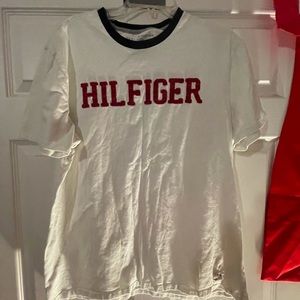 Tommy Hilfiger tee/ Large/ New